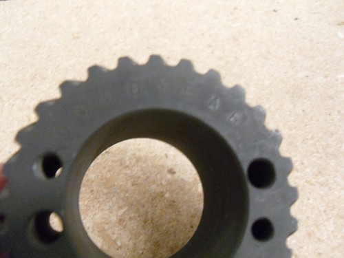 GOODYEAR W-28S-H GEARBELT PULLEY 70MM OD, 33MM WIDTH, 8MM PITCH - Picture 4 of 5