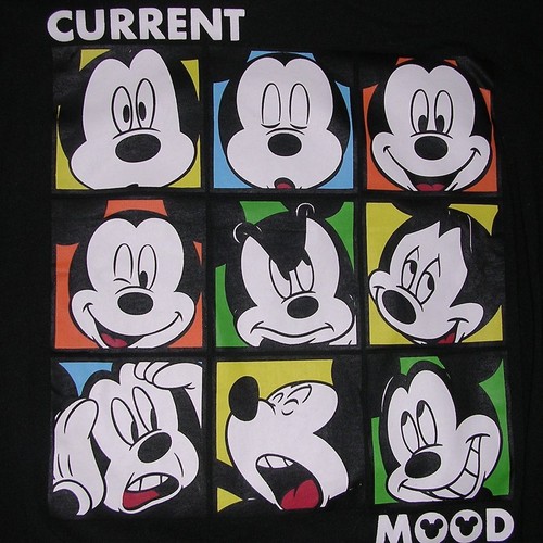 Disney Pullover Kid Sz Medium Mickey Mouse Theme Current Mood Long Sleeve Shirt - Picture 2 of 4