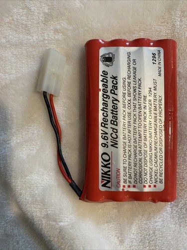 Labatt Blue 6 Pack Remote Control Cooler Nikki 49MHz 9.6V No Remote - Picture 9 of 9