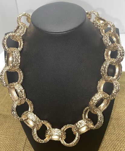ZARA Statement Gold Tone Chunky Circle Link Chain Heavy Necklace 22” Long