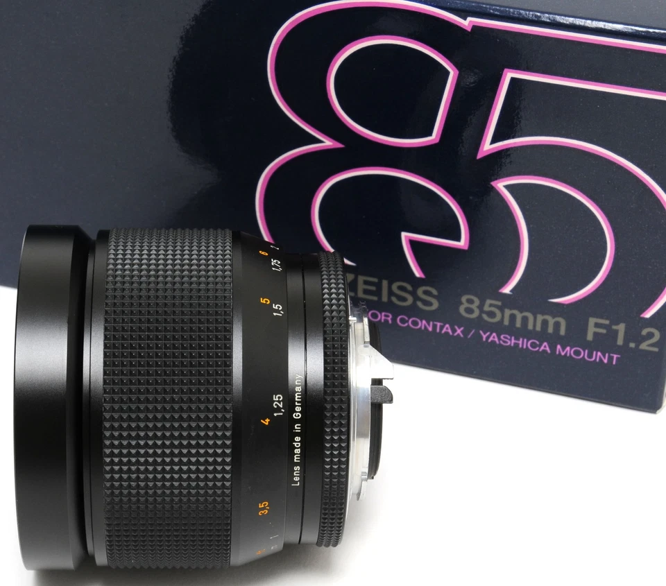 Zeiss 1.2/85 mm Planar T* 60 Years Limited Edition Contax RTS MINT - Bild 4 von 4
