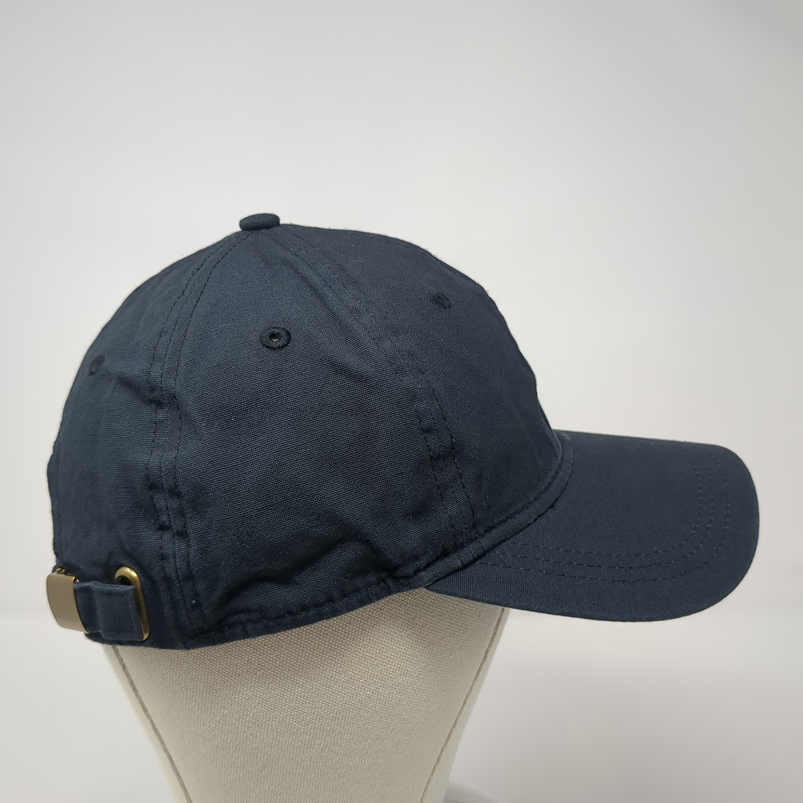 Universal Thread Slideback Hat Solid Black One Si… - image 4