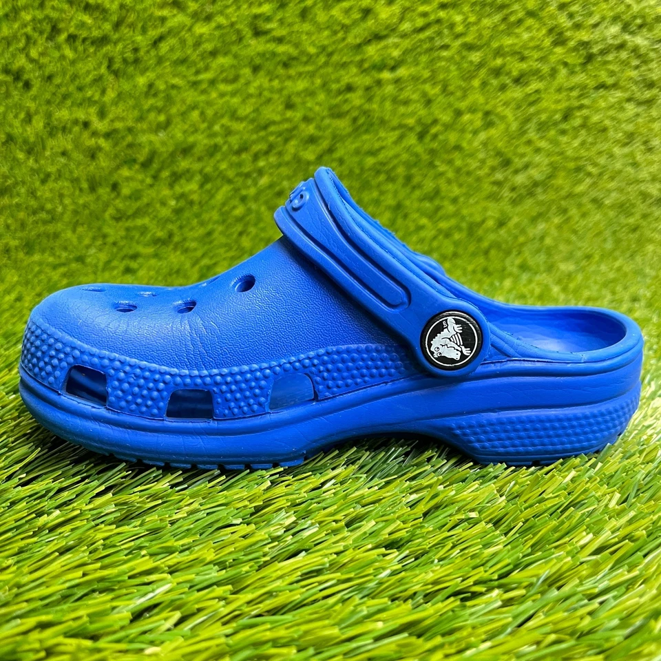Босоножки без шнуровки Crocs Classic для мальчиков размер 10C синие пляжные для прогулок на открытом воздухе - Изображение 4 из 4
