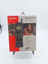 Samsung PCS Wireless Phone Model SCH-2000 With Box  Owners Manual.