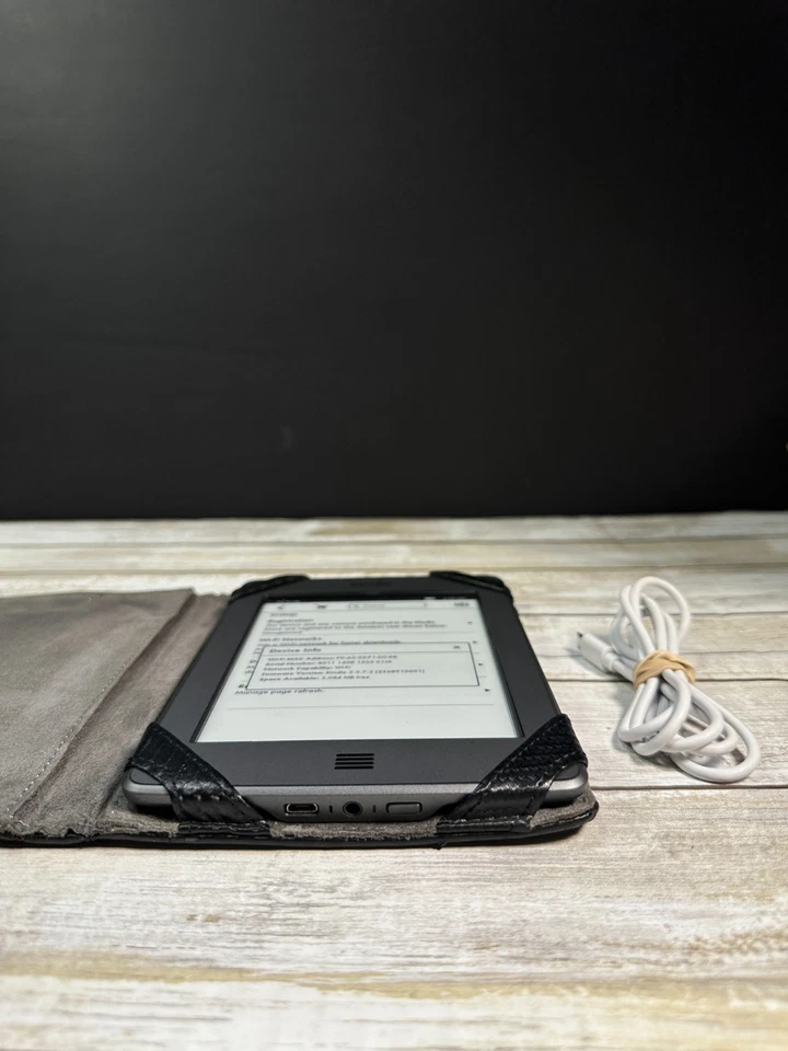 Amazon Kindle Touch (4-го поколения) D01200 - 4GB - Wi-Fi - 6" eReader - серый работает!!! - Изображение 4 из 4