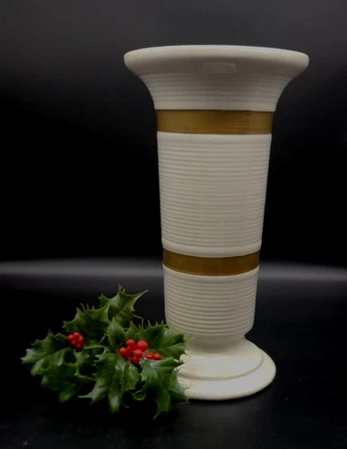 Vtg Hull #102 Pottery Ivory Gold Banded Ribbed Ceramic Trumpet Vase 11½"