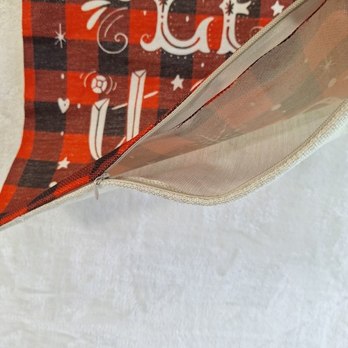 Christmas LET IT SNOW Red Plaid Decorative Throw Pillow Zipper Cover 17x17 NWOT - Picture 6 of 7