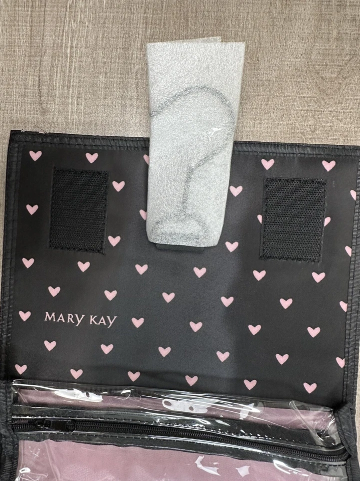 Bolsa enrollable de viaje Mary Kay ~ compartimentos desmontables, cremalleras, percha Foto 4 de 4