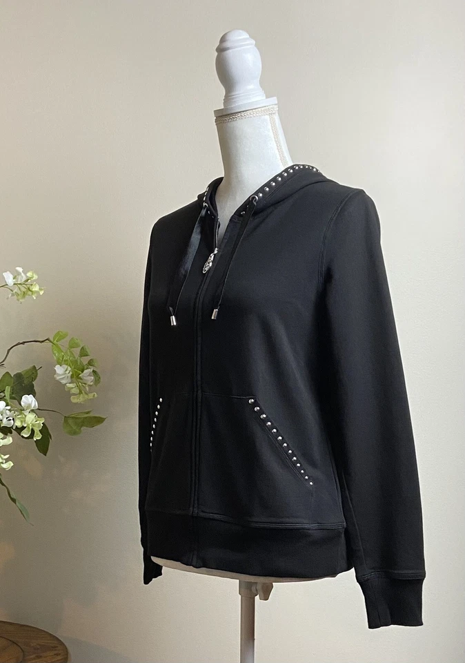 NUEVO SIN ETIQUETAS $120 Sm Christine Alexander Sudadera con Capucha Negra SWAROVSKI Cruz de Cristal Foto 3 de 4