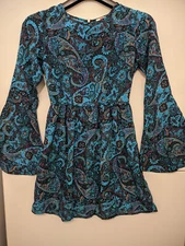 One Clothing Dress Womens XS Blue Mini Flare Flutter Sleeve Paisley AOP Back Zip