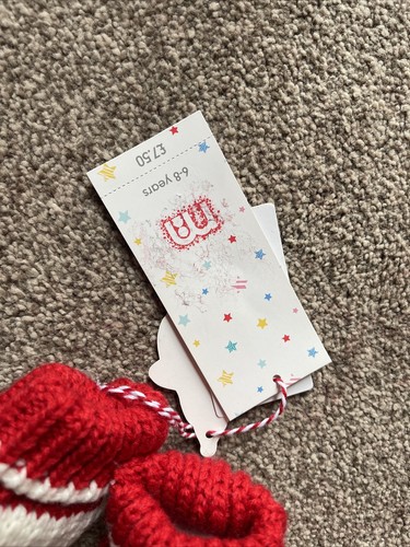 mothercare Santa Face Mittens Father Christmas 6-8 Years - Picture 4 of 4