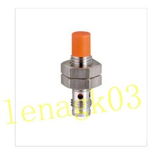 2pcs Original Inductive proximity switch IE5367 sensor