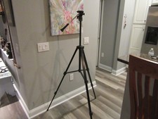 Coaster Red Accent VTR-95RA Tripod Professional Video and Photo Super Nice