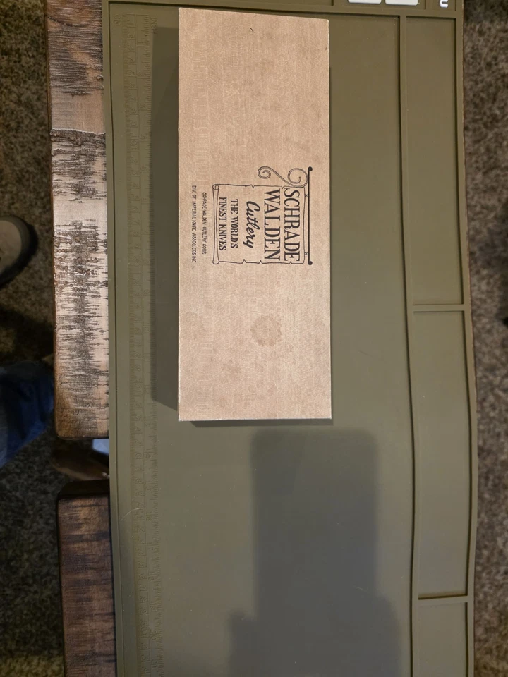 Faca de lâmina fixa Schrade Walden 147 com faca de bolso 80T ainda na caixa - Imagem 2 de 4