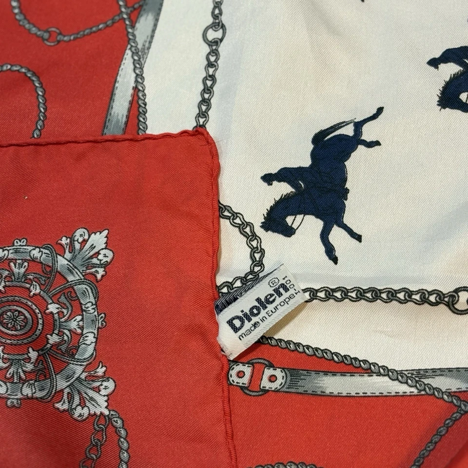 Bufanda ecuestre vintage Diolen 30x30 estampado de cadena de brocas de caballo hecha en Europa Foto 4 de 4