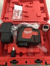 Milwaukee 3522-21 USB Rechargeable Green Cross Line & Plumb Points Laser