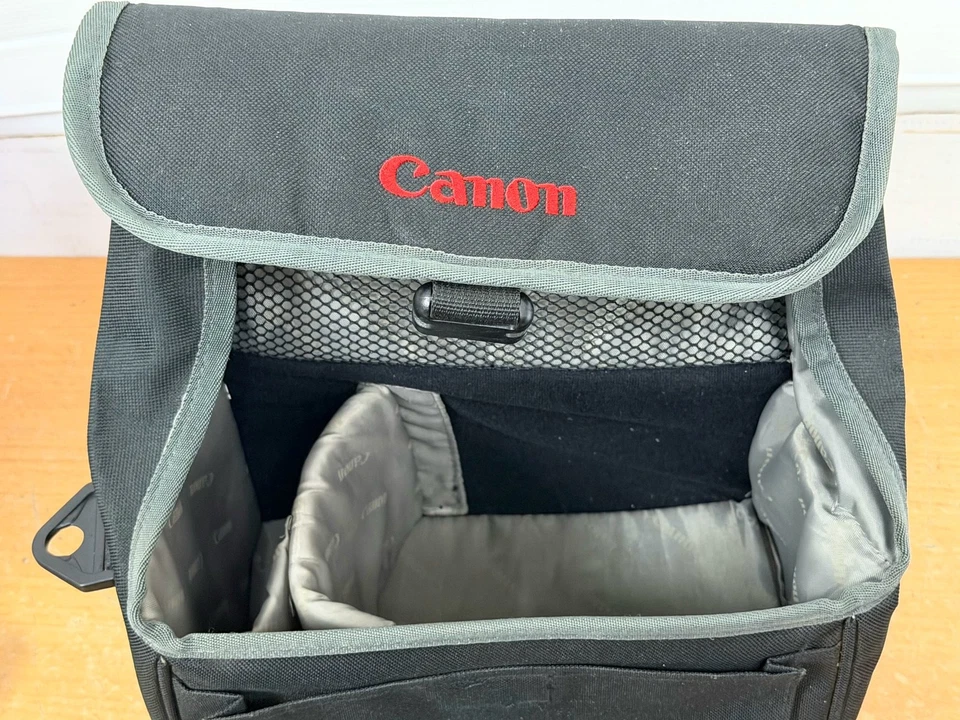 Canon Camera Bag Black Polyester Padded Adjustable Strap Compact Case - Image 3 of 4