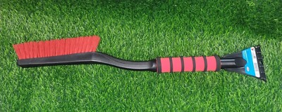 25   Mallory 532 Snowbrush with Ice Scraper Comfort Handle Red USA Made