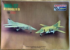 Hasegawa Minicraft MIG-27 Flogger D - 1/72 Scale - Vintage 1979 Kit