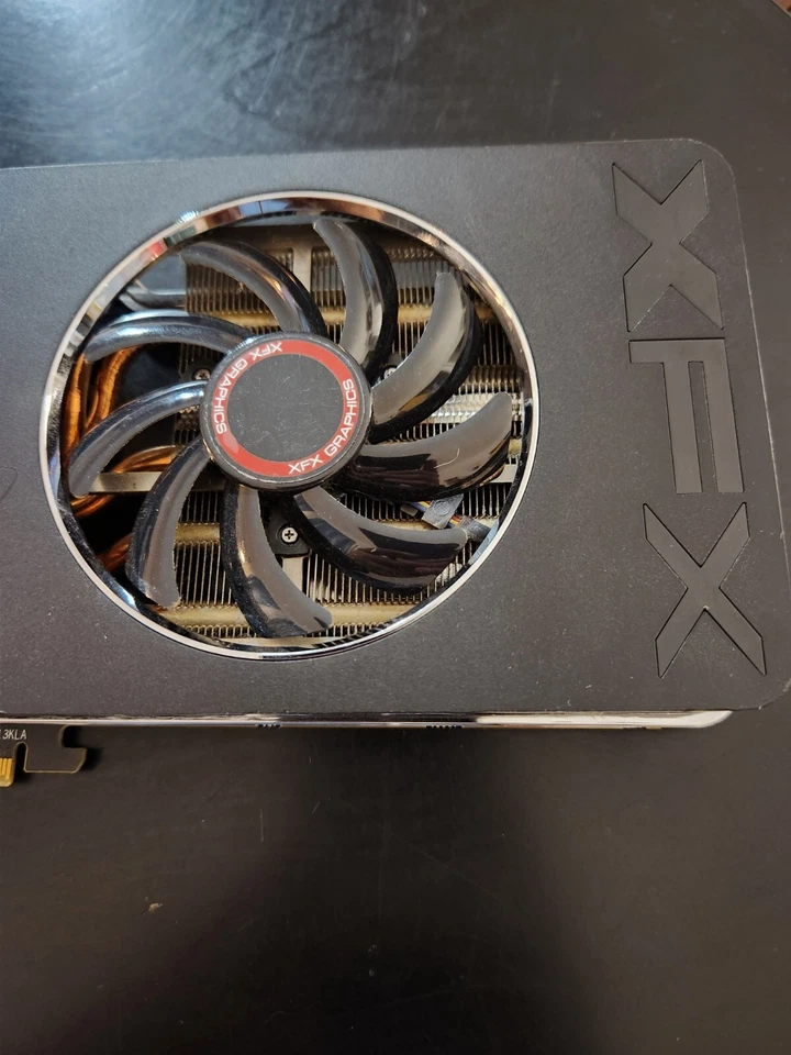 XFX AMD (R9-280X-TDFD) 3GB GDDR5 SDRAM PCI Express 3.0 x16 Video Card#0568 - Image 3 of 4