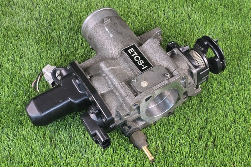 Lexus GS300 IS300 2000-2004 Fuel Injection Throttle Body 22030-46210 Oem Jdm - Picture 5 of 19
