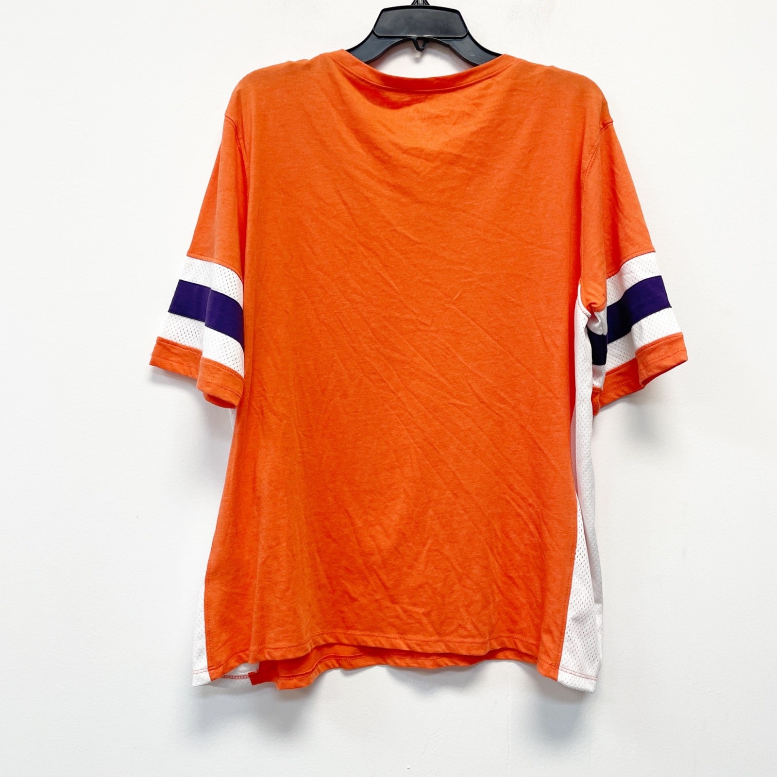 Rivalry Threads 91 Women's V Neck Paw Logo Striped Sleeves Orange T-Shirt XL