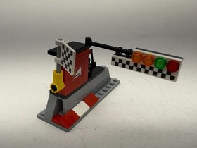 LEGO Speed Champions: Scuderia Ferrari SF16-H (75879) W/ Instructions & Minifig