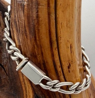 Vtg Mexico Sterling 8 mm WIDE Curb Figaro Link Bracelet 36 Grams 8.5 In LONG