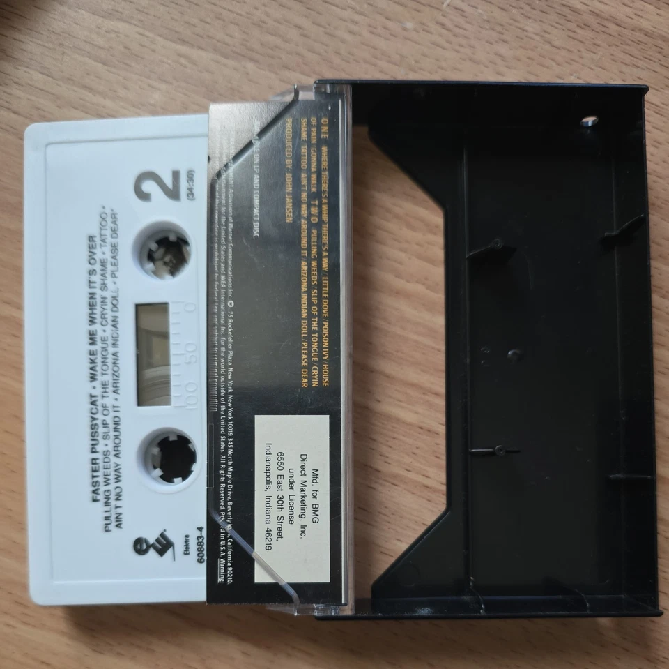 Faster Pussycat Wake Me When Its Over Vintage Cassette Foto 2 de 3