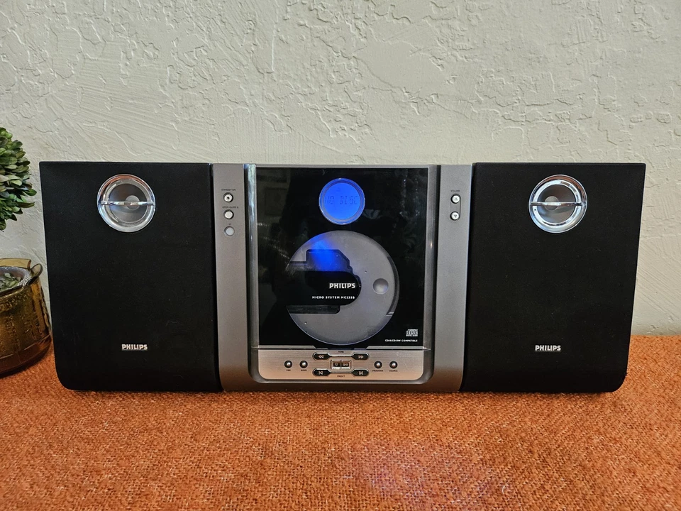 PHILIPS MC235B/37 Micro Home System Shelf CD Player AM FM Radio W/Speakers. - Image 2 of 4