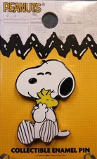 Peanuts NEW * Snoopy and Woodstock Metal Enamel Pin * Lapel Pin Jewelry 1.5-Inch
