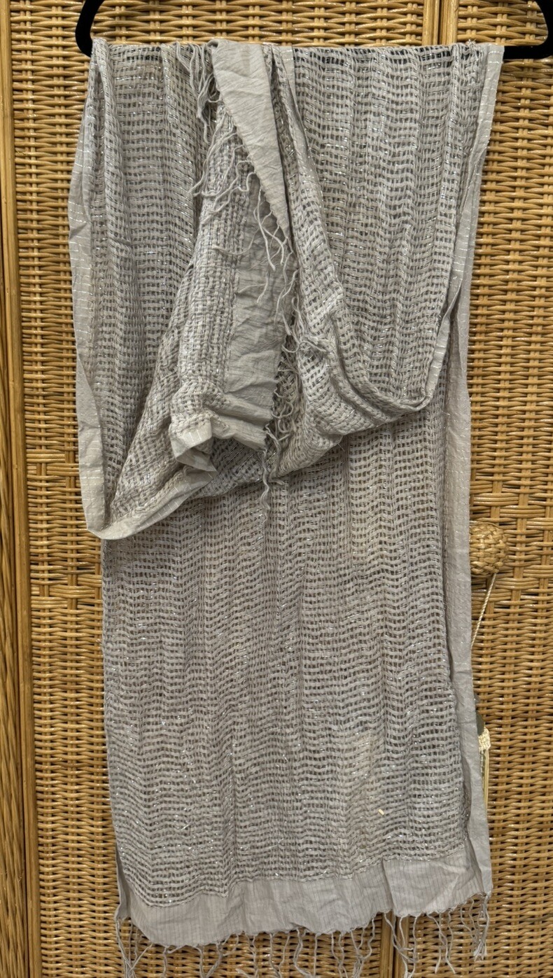 Matta Long Rectangular Gray Scarf With Metallic S… - image 7