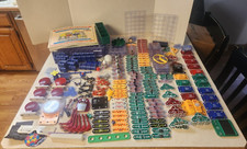 Lot Over 300 Pieces Elenco Snap Circuits Parts Electronic Stem Science w Manuals