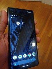 Pixel 7a With TikTok & Capcut