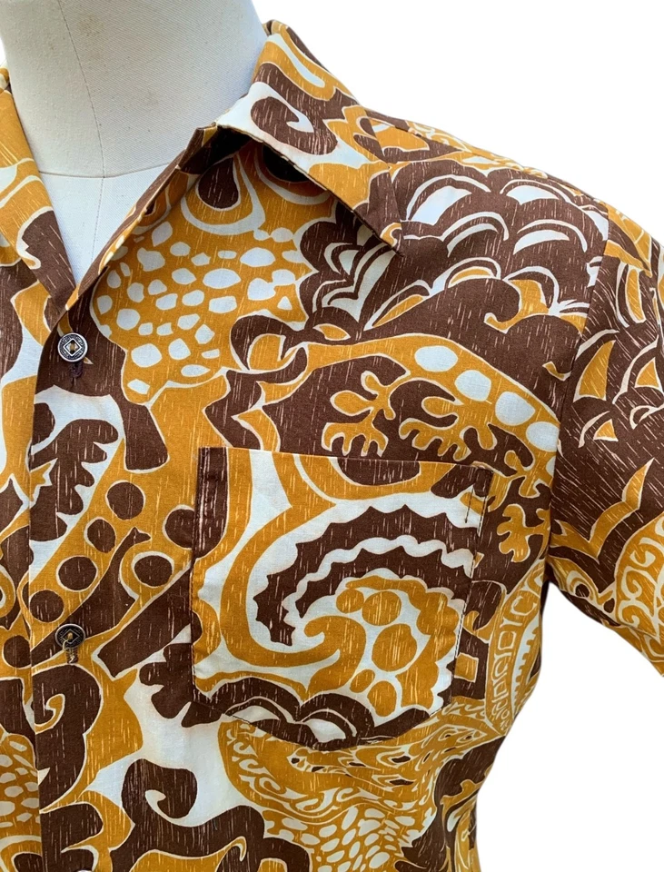 Vintage 60s/70s Men's SS Hawaiian GVH Print Aloha Shirt - Sz S/M - Brown + Gold - Image 4 of 4