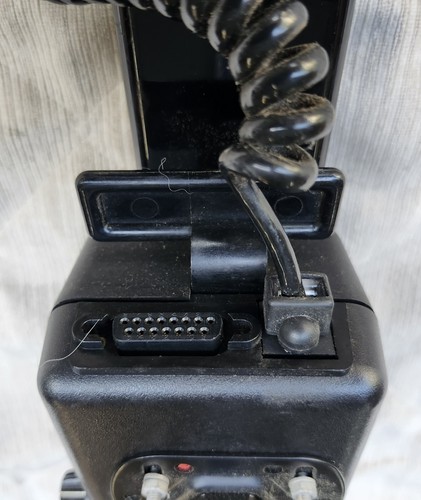 Motorola Privacy Plus 1000 TDMA Car Phone With Floor Mount - Photo 4 sur 10