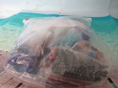 2 Lb 5 oz Bag of Beads & Small Beads