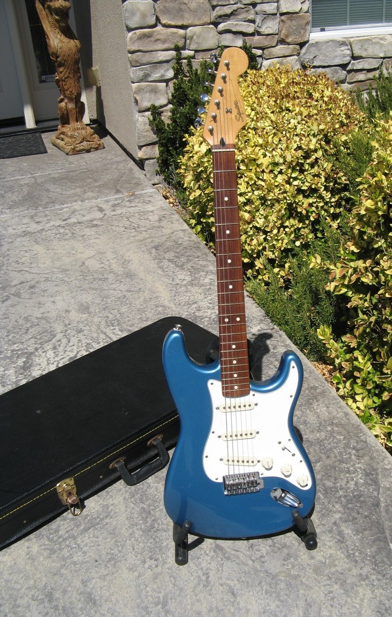 Fender Mexico squier Series ストラトキャスター Fender Mexico Squier Series STRATCASTER VWH 買取りました