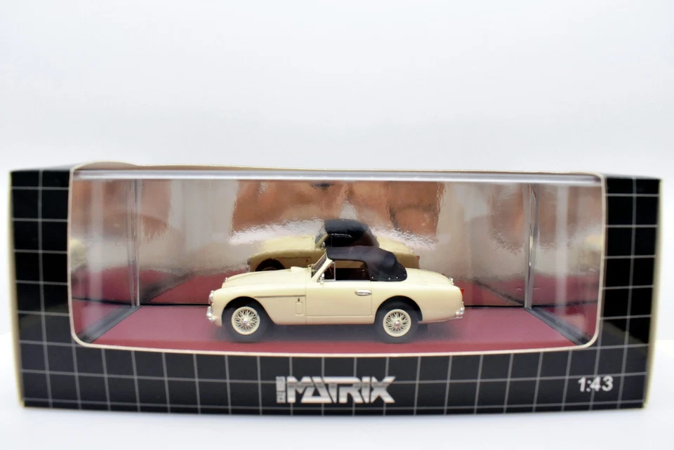 Modellino auto 1:43 Aston martin DB2/4 Matrix modellismo statico collezione car - Immagine 2 di 4