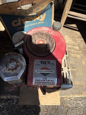 BRIGGS 114908 INDUSTRIAL COMMERCIAL CAST IRON BORE 4HP ENGINE USED