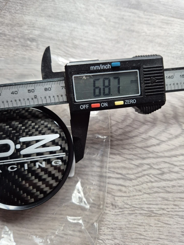 1x OZ Nabendeckel Felgendeckel 69mm 653 Carbon - Bild 4 von 4