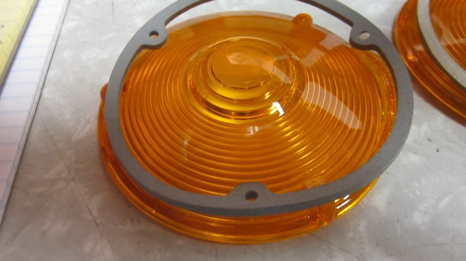 2 NOS MOPAR LENS AMBER 3620889 1960-1970 DODGE BIG TRUCK T/S LENS - Image 2 of 2