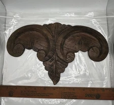 ANTIQUE CARVED WOOD FURNITURE DECORATE PIECE— PEDIMENT
