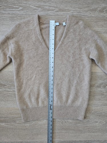 Vince Cashmere V-Neck Pullover Sweater XXS 100% Cashmere Neutral Color NWOT - Picture 6 of 19