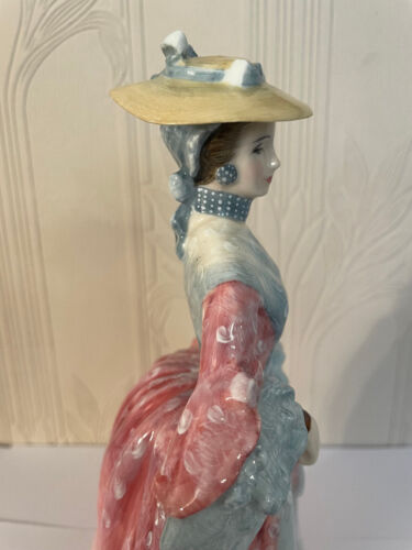 Estatuilla Royal Doulton HN3007 Mary Countess Howe + Certificado + Caja - Imagen 14 de 17