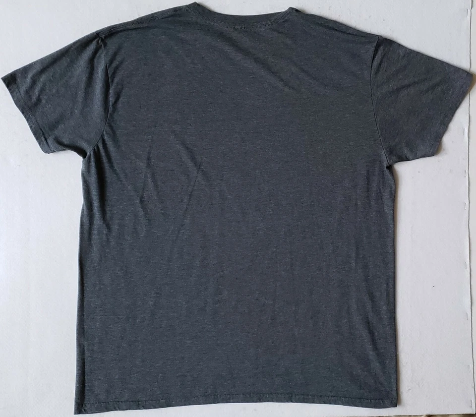 WWE Wrestling Main Event ANDRE THE GIANT ULTIMATE WARRIOR Sz Lg Dk Gray T-Shirt - Image 4 of 4