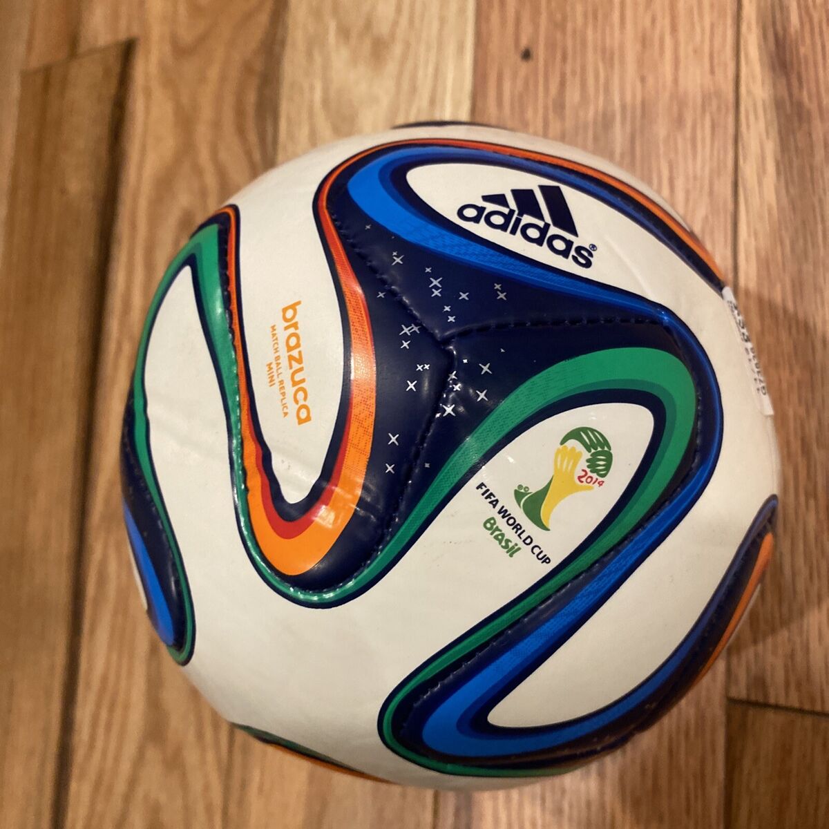 Adidas Brazuca FIFA World Cup Mini Ball 2014 Brasil size 1