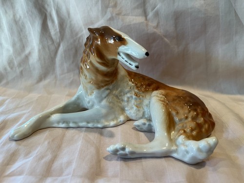 Large Vintage Lomonosov Wolfhound Figurine USSR Russia 4" X 8"