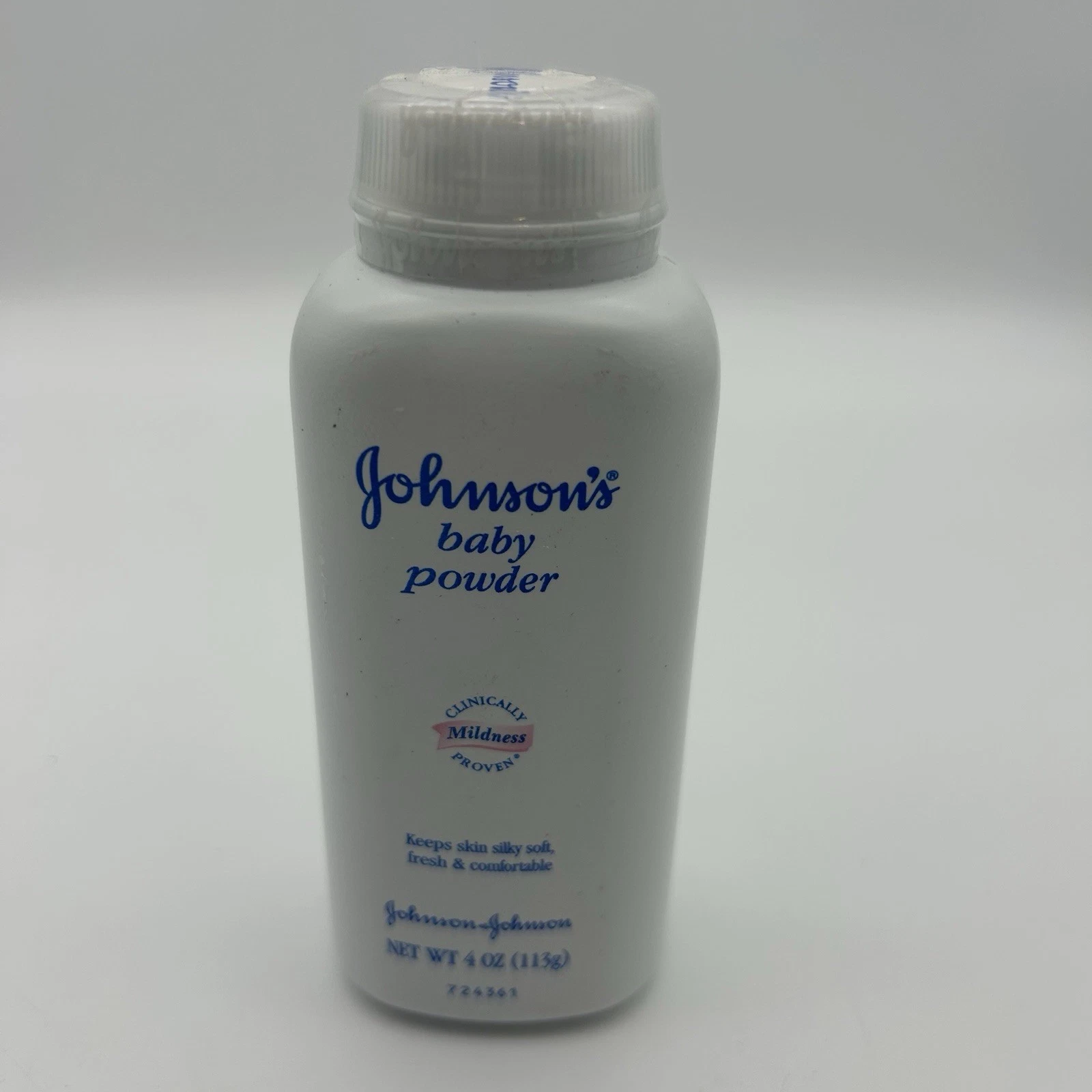 Johnsons Baby Powder Original Talc Formula 4 oz 2004 BRAND NEW
Opens in a new window or tab