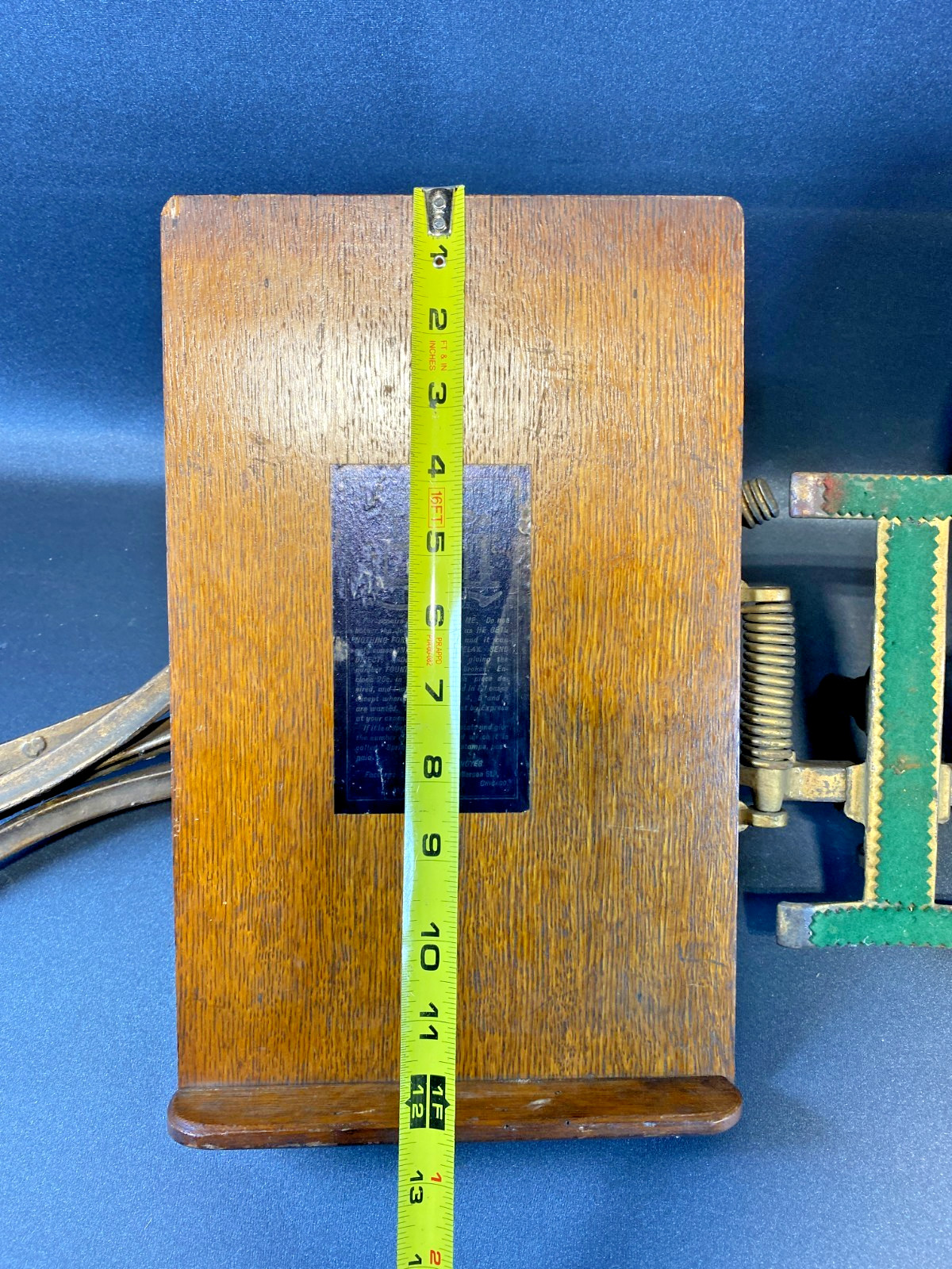 ANTIQUE L.W.NOYES CHICAGO BIBLE DICTIONARY STAND ~ Parts